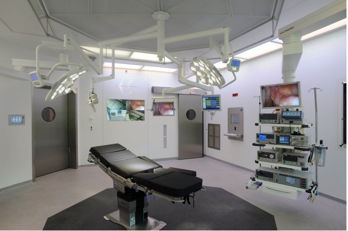 Клиника Ла Коллин (Clinique La Colline) Женева многопрофильная медицинская и хирургическая помощь